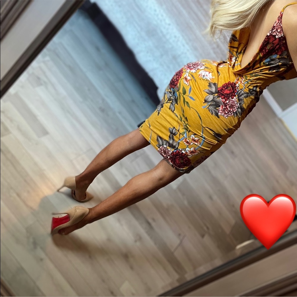Backless midi dress